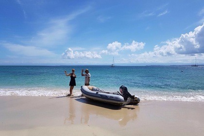 Endeavor 40 ft sailboat Bocas del Toro