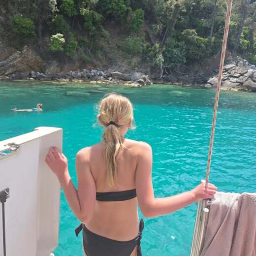 Limenas Thasou Sailboat Beneteau Oceanis 430 alt tag text