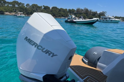 Чартер Моторная яхта Salpa SOLEIL 26 Ментона