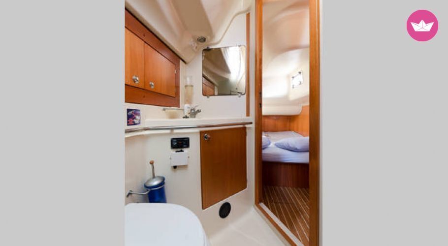 Voilier 3 DAYS CRUISE TO SANTORINI ISLAND Elan Impression 434 13.5m 7