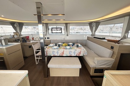 Lagoon 46 - Moondance