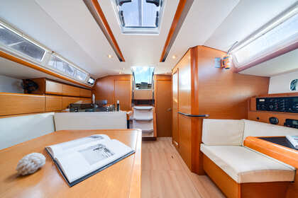 Jeanneau Sun Odyssey 439