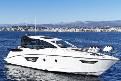 Beautiful Beneteau Gran Tourismo 46