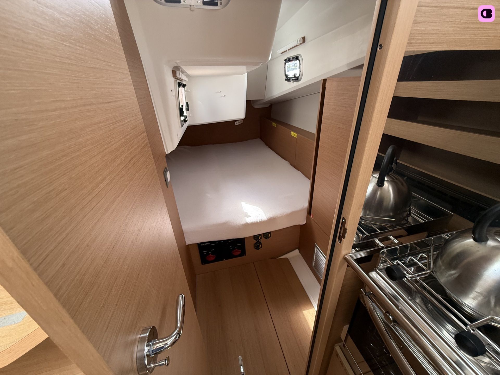 Voilier Jeanneau Sun Odyssey 380 11.22m 6
