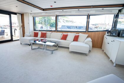 Alquiler de Yate a Motor Trawler de Lujo en Marmaris