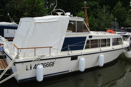 Charter Motorboat Lytton Boat Discovery 850 L'Isle-Adam