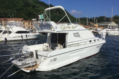 Hire Motorboat DELLA PASQUA DC10 S Lerici