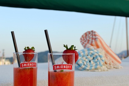 Goleta de lujo Dora Deniz