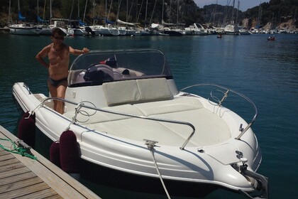 Alquiler Lancha PACIFIC CRAFT PACIFIC CRAFT DIAMOND HEAD La Ciotat