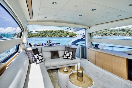 Verhuur Motorboot Pershing 64 Cannes