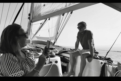 Sailing White Lotus tour Taormina