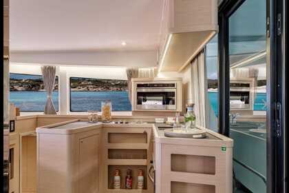 LAGOON 42 NUOVO 2024