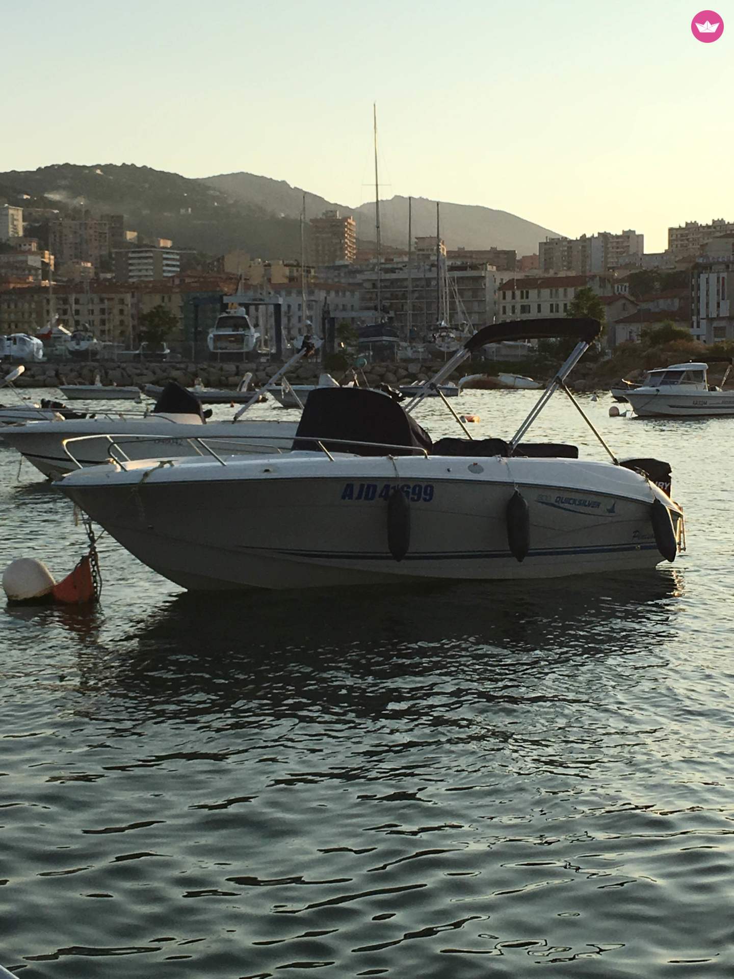 Bateau à moteur Quicksilver Commander 600 150 Cv de particuliers et professionnels