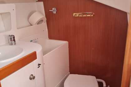 Noleggio Barca a vela Jeanneau Sun Odyssey 29.2 Legend Santo Stefano al Mare