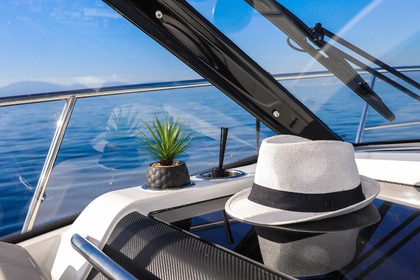 Merry Fisher 895, climate unit, diving, TV, PS5, fridge, thrusters, heating, inverter