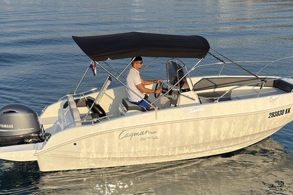 Miete Motorboot Cayman Yacht 585 Krk