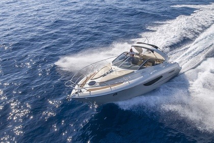 Hire Motor yacht Cranchi 33 Endurance Zakynthos