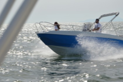 Hire Motorboat Speedy Cayman 585 Torre Annunziata