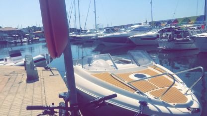 Location Bateau à moteur Quicksilver 640 Cabin Cruiser Agay