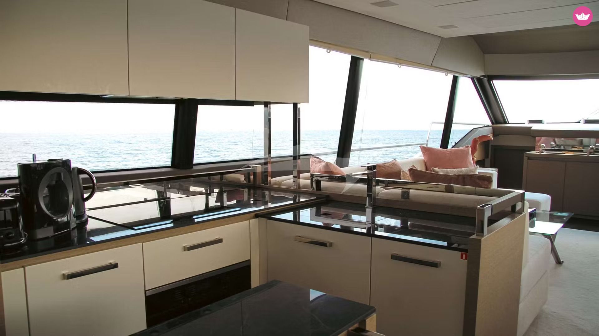 Yacht Prestige 680 1800cv 6