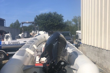 Location Bateau à moteur Valiant 520 Carantec