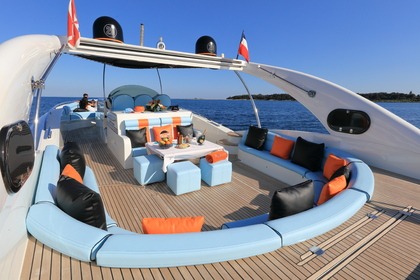 Luxury 20 meter Yacht private rental Saint Martin