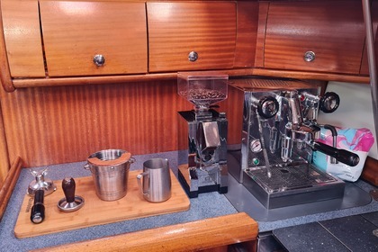 Segeln in Griechenland mit familiärer Crew