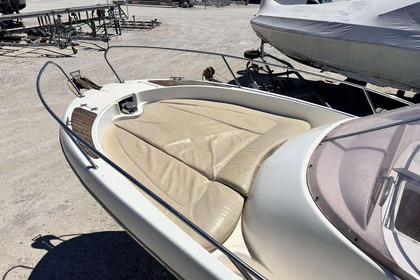 Чартер Моторная яхта Jeanneau Cap Camarat 7.55WA Специя