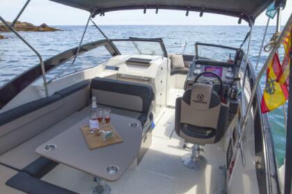 Charter Motorboat Parker 690 Bow Rider Blanes