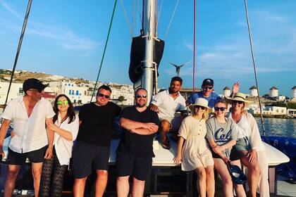 Luxury Catamaran Experience in Mykonos: Lagoon 400s2 (2016)