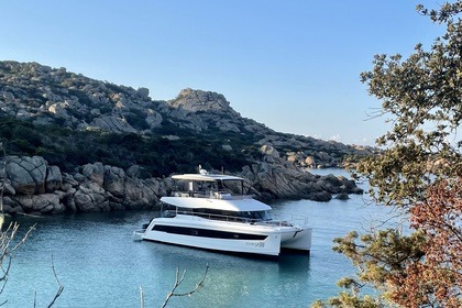 Location Catamaran Fountaine Pajot MY44 Golfe Juan