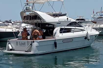 Yate en Puerto Banus para 9 personas