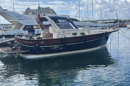 Noleggio Barca a motore Fratelli Aprea Sorrento 32 Salerno