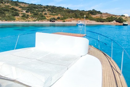 Gurmeyat All inclusive Yacht by Zar