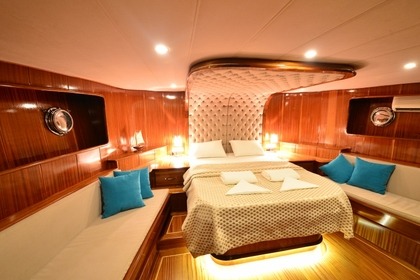 Luxury gulet for a family holiday