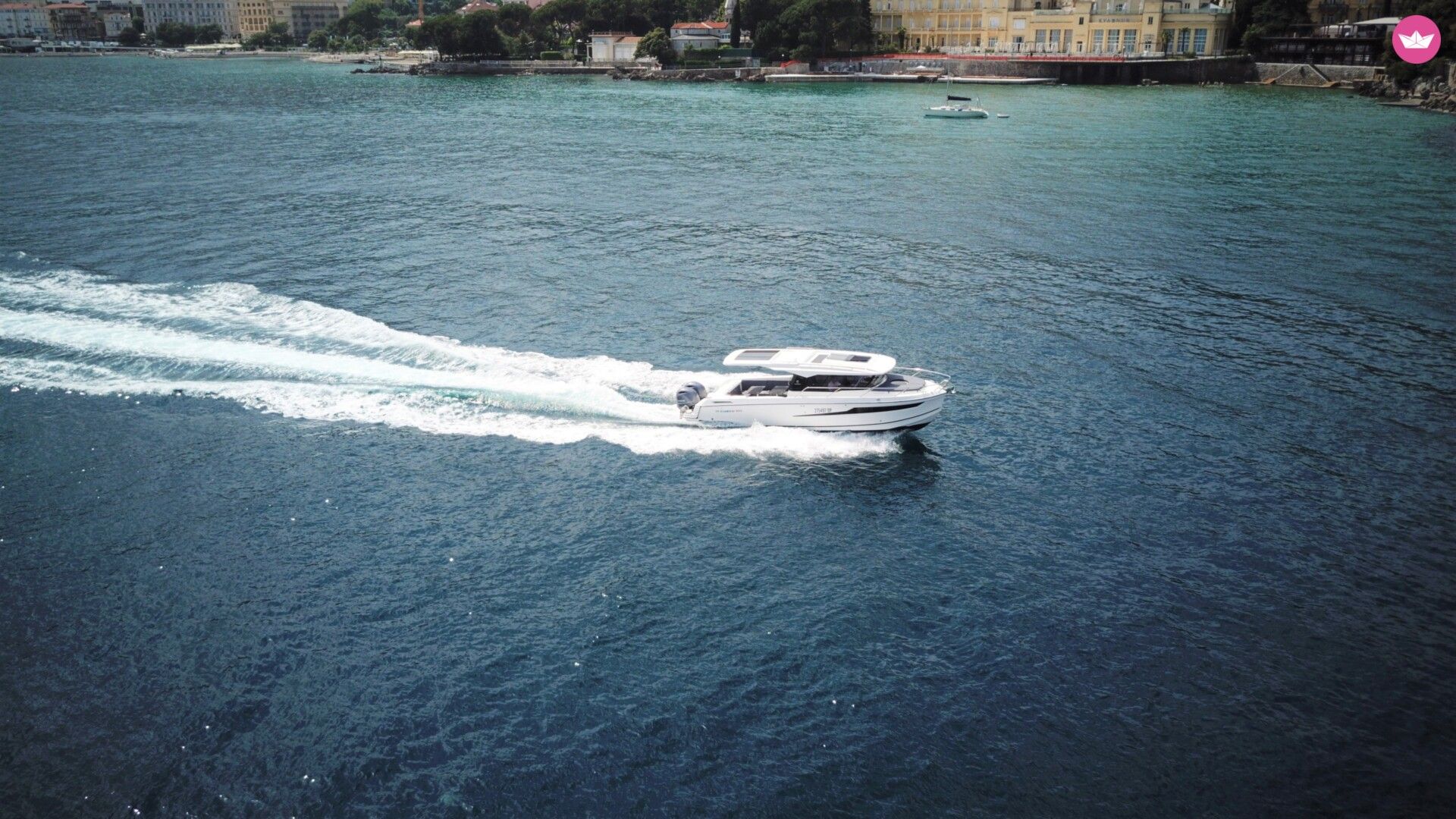 Bateau à moteur Parker 920 Explorer Max 350cv 8