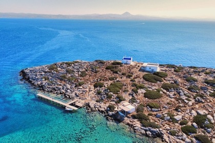 Half Day Private Trip to Dia Island Elan 37