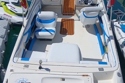 Alquiler Lancha Sea Ray 220 Aguadulce