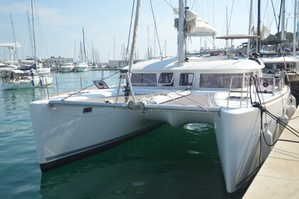 Rental Catamaran Lagoon 400 S2 Split