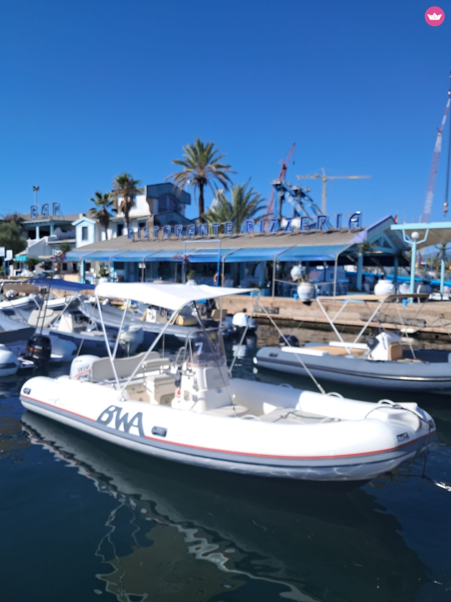 Bateau à moteur BWA BWA
