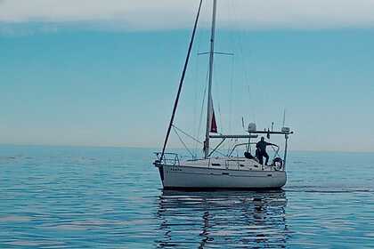 Rental Sailboat Beneteau Oceanis 33 Garrucha