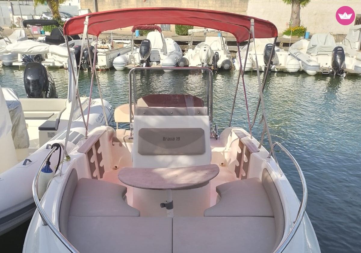 Bateau sans permis Mingolla Brava 19 n.32 40cv 3
