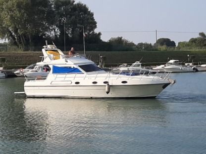 Location Bateau à moteur Piantoni Evolution 39 Fly Fiumicino