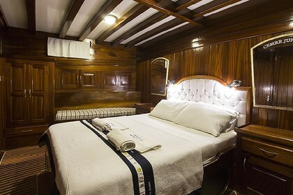 Amazing Holiday with Cemre Junior