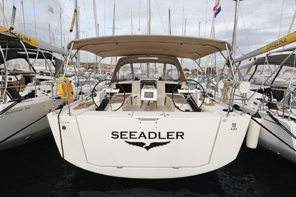 Hyra båt Segelbåt Dufour Yachts Dufour 430 - 3 cab. Vrulje