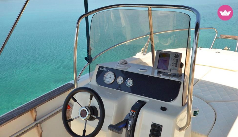 Mingolla Brava 18 in Ugljan  