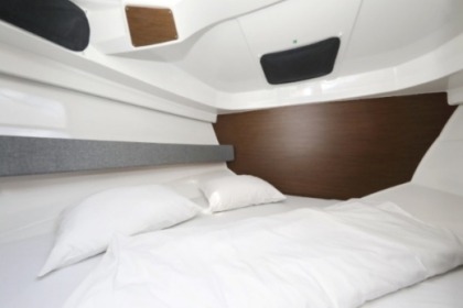 NEW Beneteau Antares 8 OB