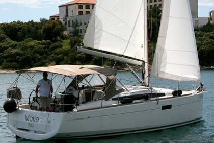 Jeanneau Sun Odyssey 349