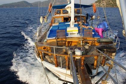 Comfortable Gulet in Fethiye for 12 Guests