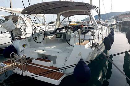 Beneteau Oceanis 45, Stella